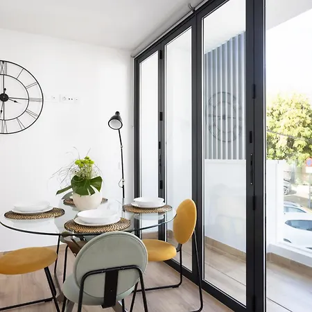 Sunnyland Atico Cruz דירה